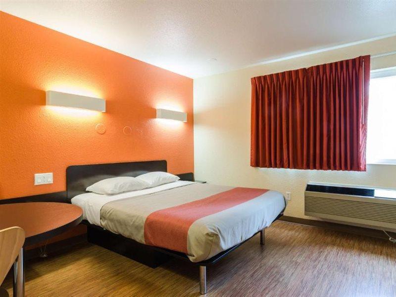 Motel 6-Seattle, Wa - Sea-Tac Airport South Ситак Экстерьер фото