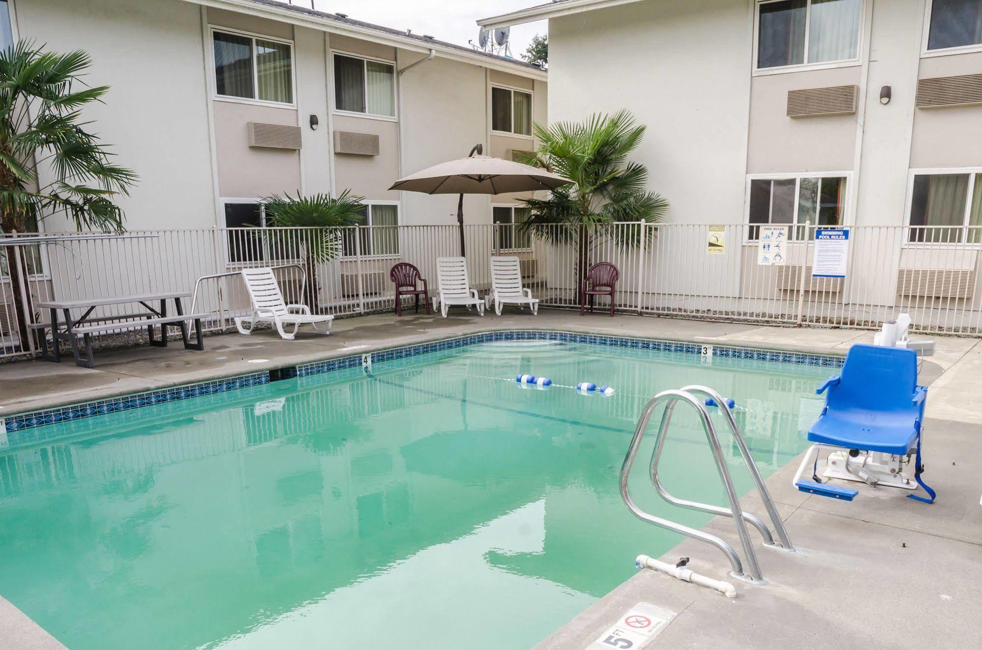 Motel 6-Seattle, Wa - Sea-Tac Airport South Ситак Экстерьер фото